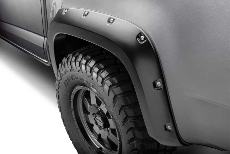 Husky_Liners_Pocket_Style_Fender_Flares_2804990_21-22_Chevy_Colorado_2