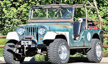 Load image into Gallery viewer, Rough Country 2.5 in. Suspension Lift with N3 Shocks | 60530 | 1969 - 1975 Jeep CJ5 / CJ6