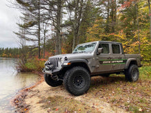 Load image into Gallery viewer, Zone Offroad 3in. Suspension Lift Kit | ZONJ34N  | 2020 - 2025 Jeep Gladiator JT