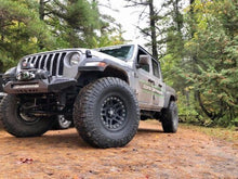Load image into Gallery viewer, Zone Offroad 3in. Suspension Lift Kit | ZONJ34N  | 2020 - 2025 Jeep Gladiator JT