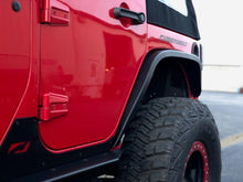 Cargar imagen en el visor de la galería, Aluminum Crusher 2 Inch Rear Fenders for Jeep JK / JKU Motobilt