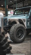 Cargar imagen en el visor de la galería, Aluminium Highline Front Fenders 2 Inch Flare for Jeep TJ/LJ Motobilt
