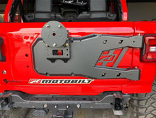 Cargar imagen en el visor de la galería, Jeep JL Tire Carrier 18 + Wrangler JL Up To 40 Inch Tire Motobilt