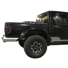 Cargar imagen en el visor de la galería, JT Gladiator Crusher Rear Bumper w/ Gladiator Rear Bumper Corner Frame Mounts Motobilt