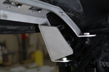 Cargar imagen en el visor de la galería, Front Fender Chop Support Brackets for Jeep JL/JT Gladiator Rubicon (w/One Pair of Side Marker Lights) Motobilt