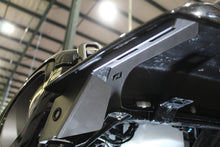 Load image into Gallery viewer, Front Fender Chop Support Brackets for Jeep JL/JT Gladiator Rubicon (w/Two Pair of Side Marker Lights) Motobilt