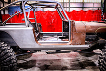 Cargar imagen en el visor de la galería, 15 Inch Stretch Boat Side Rocker Guards for Jeep YJ Motobilt