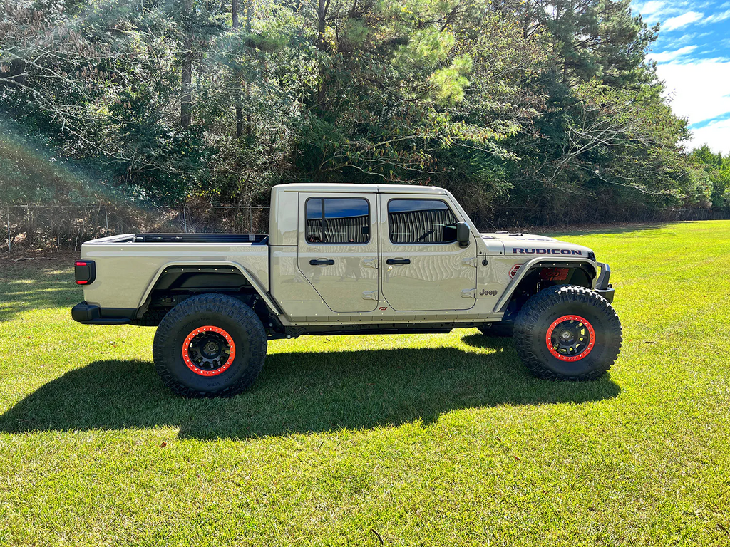 MB1197-A_Jeep_Gladiator_JT_1
