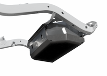 Cargar imagen en el visor de la galería, Jeep YJ Gas Tank Skid Plate for 87-95 Wrangler YJ Motobilt