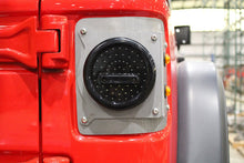 Cargar imagen en el visor de la galería, Jeep JL Round Tail Light Conversion Kit for Wrangler JL w/o Sensors Motobilt