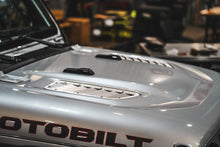 Cargar imagen en el visor de la galería, Hood Vent Kit for Jeep Rubicon JL/JLU/JT Motobilt
