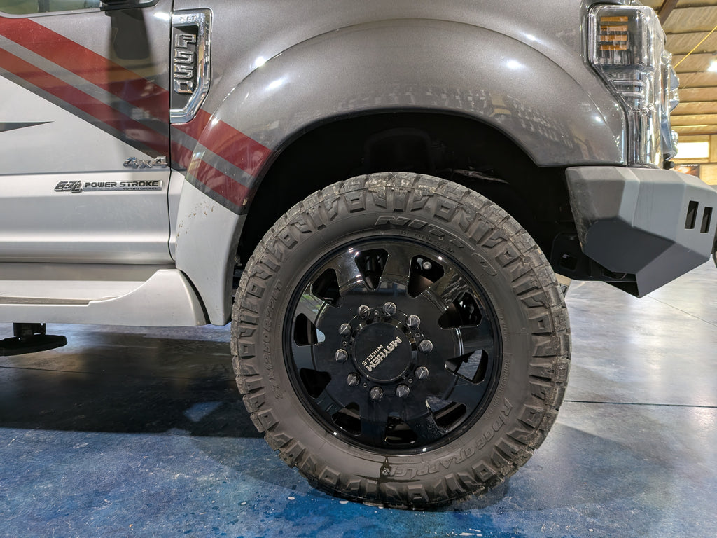 Mayhem_8181_Challenger_Dually_Wheels_Black_1