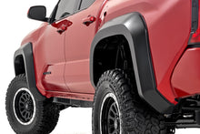 Cargar imagen en el visor de la galería, Fender Flares Sport 040 Ice Cap Toyota Tacoma 2WD/4WD (2024-2026) Rough Country