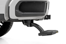 Load image into Gallery viewer, Retractable Bed Step Manual Pull Silverado/Sierra 1500 (19-26) Rough Country