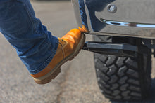 Load image into Gallery viewer, Retractable Bed Step Manual Pull Ford F-150 (21-26)/F-150 Lightning (22-26) Rough Country
