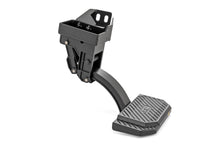 Load image into Gallery viewer, Retractable Bed Step Manual Pull Ford F-250/F-350 Super Duty (17-22) Rough Country