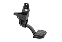 Load image into Gallery viewer, Retractable Bed Step Manual Pull Silverado/Sierra 1500 (14-18 &amp; Classic) Rough Country
