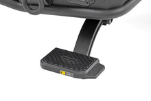 Load image into Gallery viewer, Retractable Bed Step Manual Pull Jeep Gladiator JT 4WD (2020-2025) Rough Country