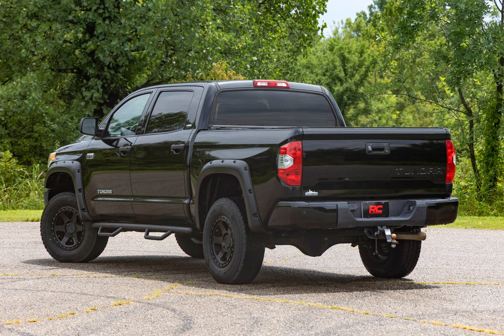 Nerf Steps Cab Length CrewMax 5 Foot 7 Inch Bed Toyota Tundra 2WD/4WD (07-21) Rough Country