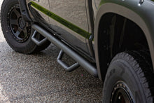 Cargar imagen en el visor de la galería, Nerf Steps Cab Length CrewMax 5 Foot 7 Inch Bed Toyota Tundra 2WD/4WD (07-21) Rough Country
