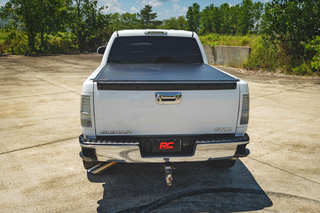 Rough Country Hard Roll Up Bed Cover | 2007 - 2013 Chevy Silverado / GMC Sierra 1500 5'9" Bed Length