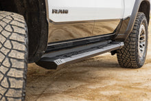 Load image into Gallery viewer, HD2 Aluminum Running Boards Crew Cab Ram 1500 (19-26)/1500 TRX (21-24) Rough Country