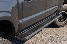 Load image into Gallery viewer, HD2 Aluminum Running Boards Double Cab Toyota Tacoma 2WD/4WD (2005-2023) Rough Country