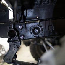 Load image into Gallery viewer, 86-95 Suzuki Samurai Power Steering Gear Box Flat Bracket - RHD Low Range Offroad