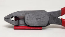 Cargar imagen en el visor de la galería, Snap-On 8in. High-Leverage Combination Pliers | Red | HL138ACP | Made in USA