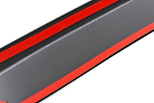 Cargar imagen en el visor de la galería, Trail Cladding Hood Protector Jeep Wrangler JL/Wrangler Unlimited (18-26) Rough Country