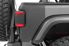 Cargar imagen en el visor de la galería, Trail Cladding Rear Corners Jeep Wrangler JL/Wrangler Unlimited (18-26) Rough Country