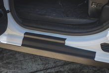 Cargar imagen en el visor de la galería, Trail Cladding Rocker Sill Plates Ram 1500 2WD/4WD (2019-2026) Rough Country