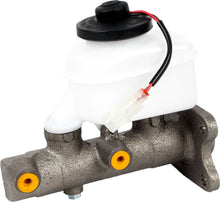 Load image into Gallery viewer, FJ80 Brake Master Cylinder 1 Inch Bore (No Residual Valve) 79-95 Toyota Pickup and 85-95 Toyota 4Runner Trail Gear