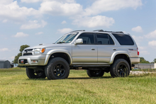 Load image into Gallery viewer, Daystar  1.5in Rear Leveling Kit | KT09107BK | 1996 - 2002 Toyota 4Runner 2WD/4WD