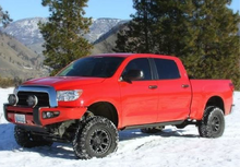 Load image into Gallery viewer, FOX 2.5 FACTORY RACE IFP COILOVER KIT | 883-02-021 | 2007 - 2021 TOYOTA TUNDRA 0 IN. - 2 IN. LIFT