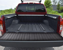 Cargar imagen en el visor de la galería, Universal Rubber Tailgate Mat 60in. x 19.5in.