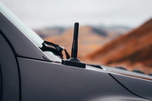 Cargar imagen en el visor de la galería, BuiltRight Industries 17-19 Ford Raptor Perfect-Fit Stubby Antenna