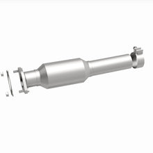 Cargar imagen en el visor de la galería, Magnaflow 09-11 Buick Lucerne Rear Underbody 3.9L Direct Fit Catalytic Converter