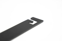 Cargar imagen en el visor de la galería, DV8 Offroad 2021 Ford Bronco Capable Bumper Slanted Front License Plate Mount