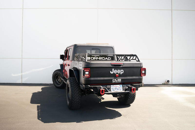 Grilletes con anilla en D DV8 Offroad Elite Series - Par (rojo)