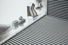 Cargar imagen en el visor de la galería, Photo - Close Up