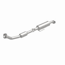 Cargar imagen en el visor de la galería, Magnaflow 2019 Toyota Corolla 2.0L Direct Fit Catalytic Converter