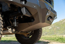 Cargar imagen en el visor de la galería, DV8 Offroad 19-23 RAM 1500 Spec Series Bumper Skid Plate