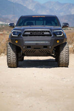 Cargar imagen en el visor de la galería, Parachoques del cabrestante delantero de la serie Pro Toyota Tacoma 05-15 Body Armor 4x4