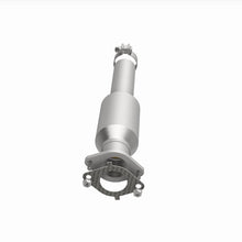 Cargar imagen en el visor de la galería, Magnaflow 09-11 Buick Lucerne Rear Underbody 3.9L Direct Fit Catalytic Converter