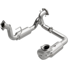 Cargar imagen en el visor de la galería, Magnaflow 20-22 Ford F-250 SD Single Underbody Direct Fit Cat Converter
