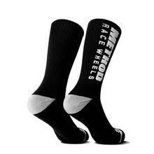 Cargar imagen en el visor de la galería, Method Brand Logo Performance Socks - Black