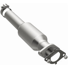 Cargar imagen en el visor de la galería, Magnaflow 09-11 Buick Lucerne Rear Underbody 3.9L Direct Fit Catalytic Converter