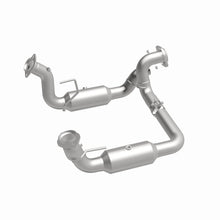 Cargar imagen en el visor de la galería, Magnaflow 20-22 Ford F-250 SD Single Underbody Direct Fit Cat Converter