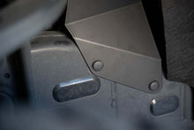 Cargar imagen en el visor de la galería, DV8 Offroad 22-23 Toyota Tundra + Sequoia Inner Fender Liners